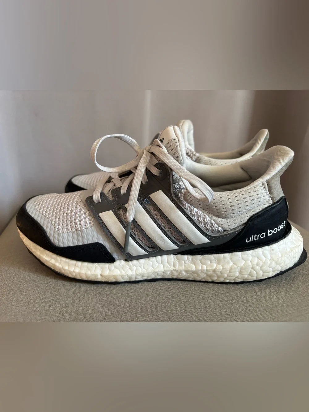 Adidas Ultraboost 1.0 S&L in Grey and Black- men’s/ boys size 6.5